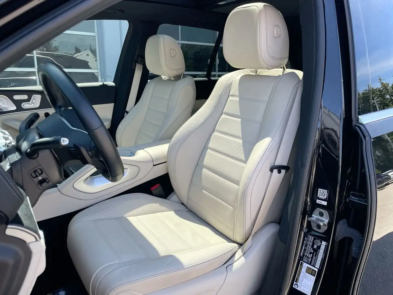Mercedes-Benz GLE снимка Mercedes-Benz GLE