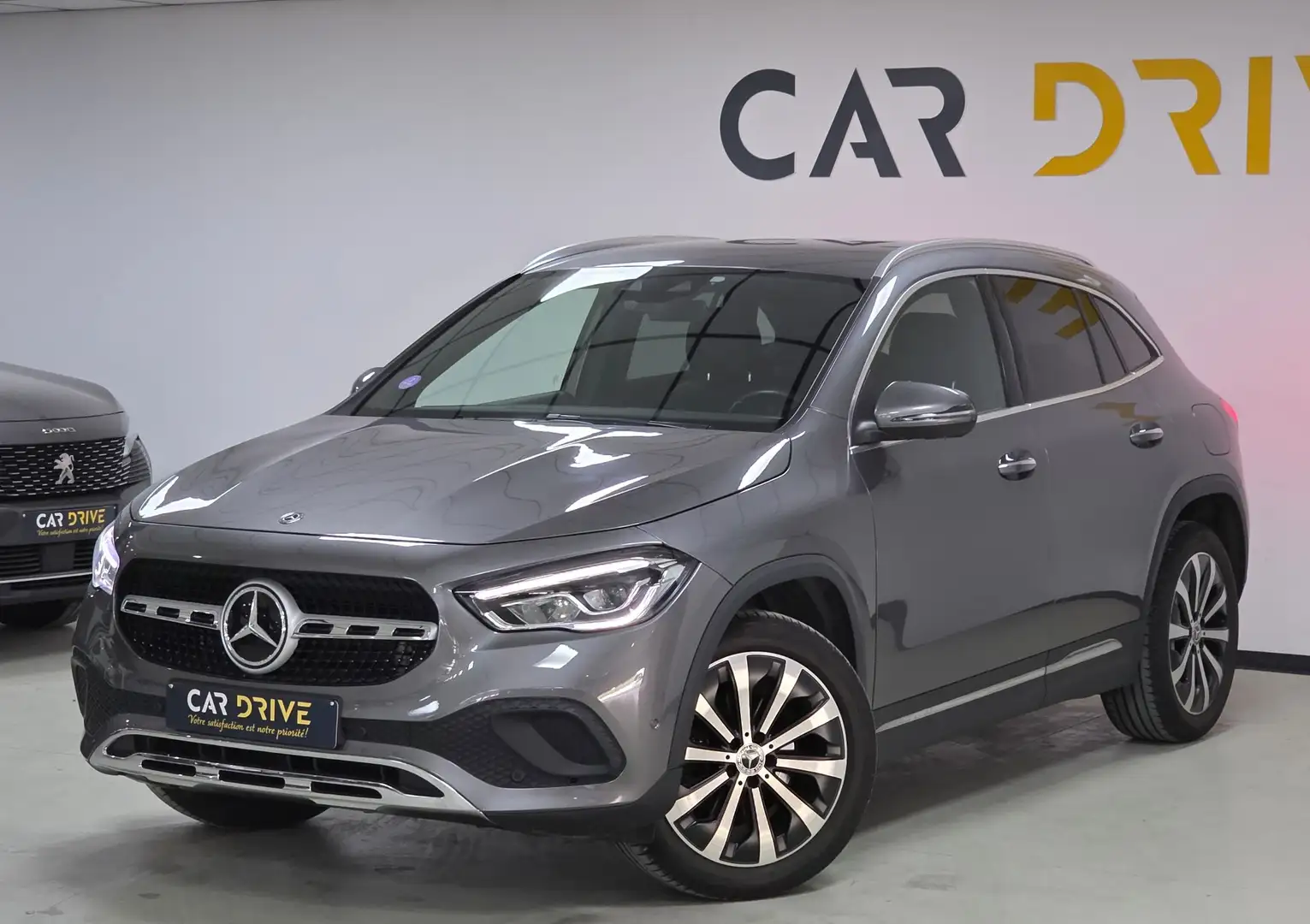 Mercedes-Benz GLA 200 B AUTO/CAMERA/CAPTEURS/ACC/LED/1ER PROPRIETAIRE - 1