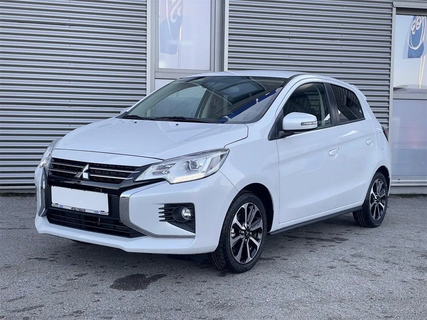 Mitsubishi Space Star 1,2 MIVEC Diamond Weiß - 2