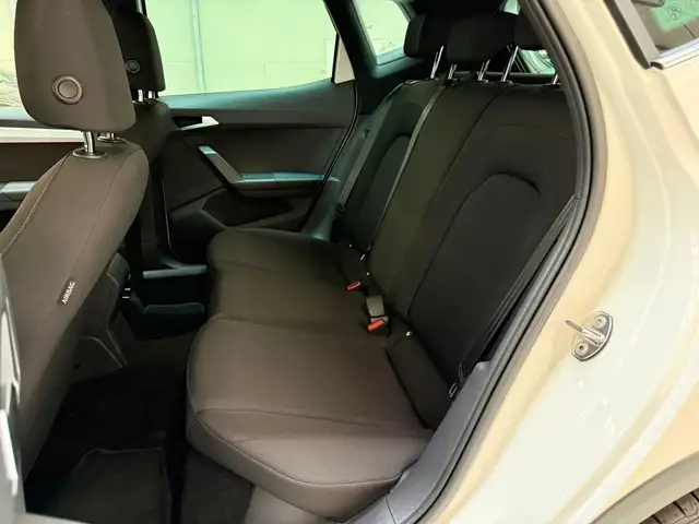 Seat Arona view 15