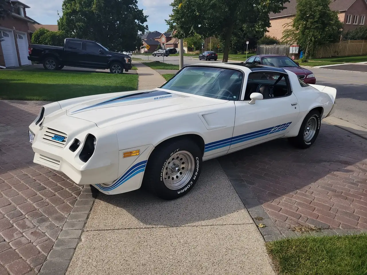 Chevrolet Camaro снимка Chevrolet Camaro