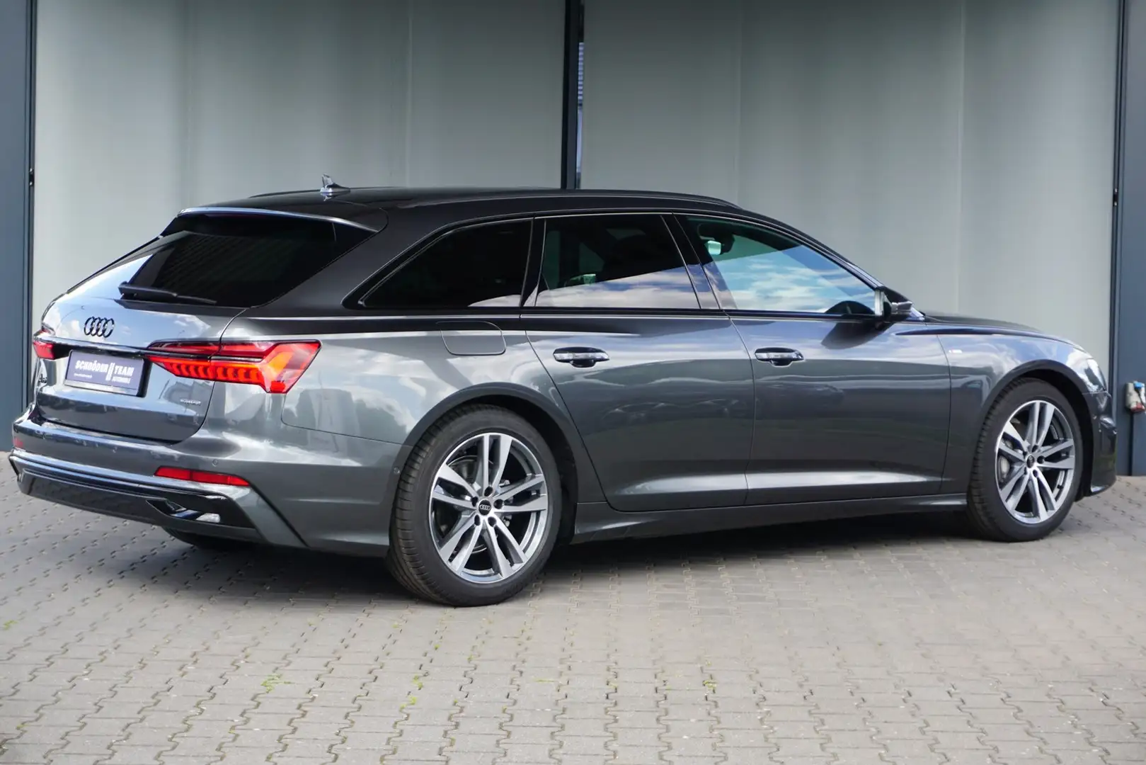 Audi A6 Avant 40 TDI quattro S tronic S line Matrix Pan Grigio - 2