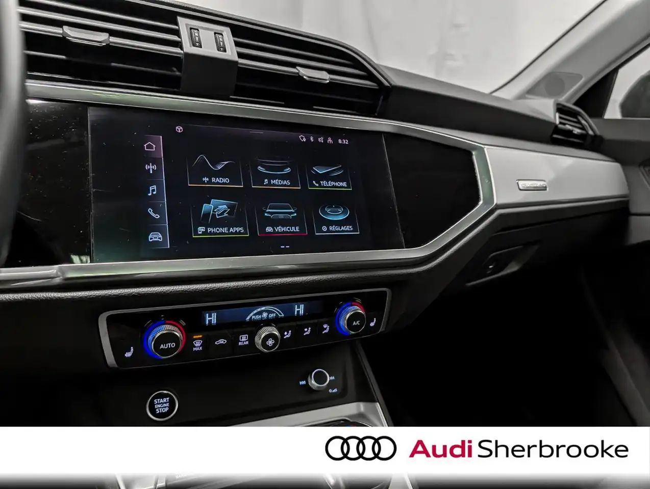 Audi Q3 снимка Audi Q3