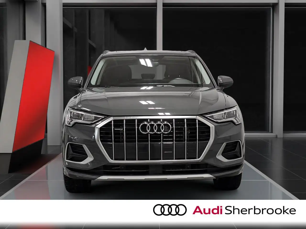 Audi Q3 снимка Audi Q3