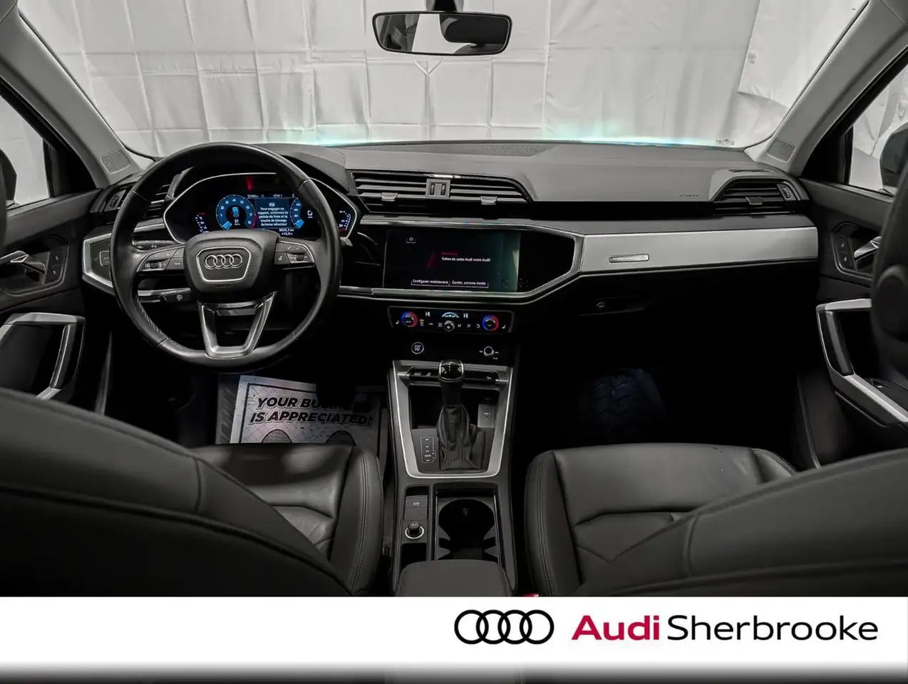 Audi Q3 снимка Audi Q3