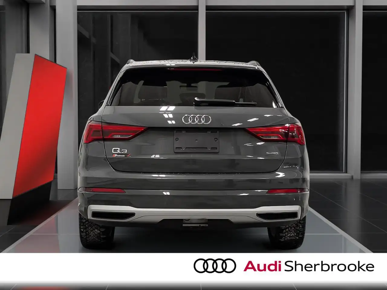 Audi Q3 снимка Audi Q3