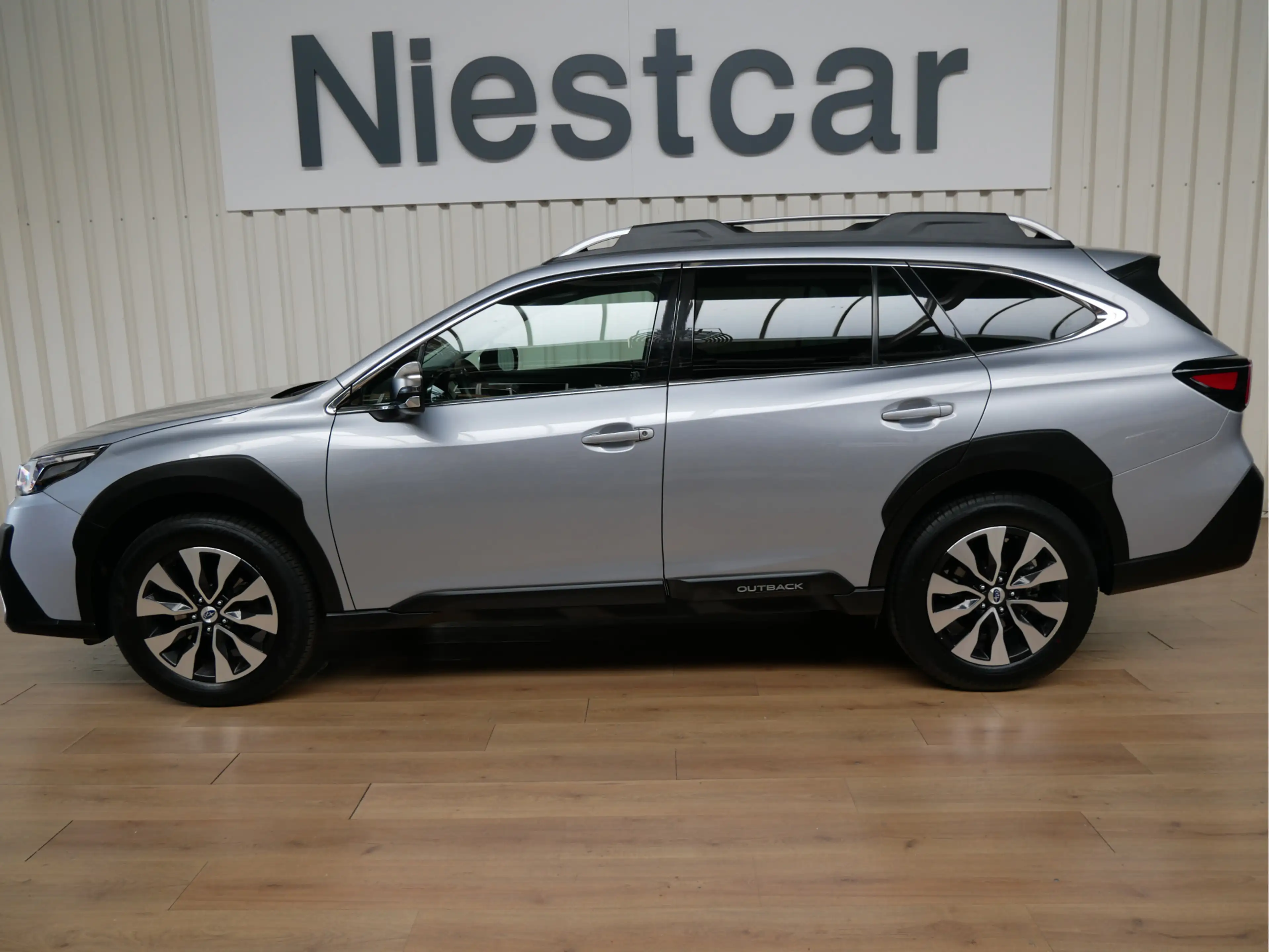 Subaru OUTBACK 2.5i Premium — photo 5