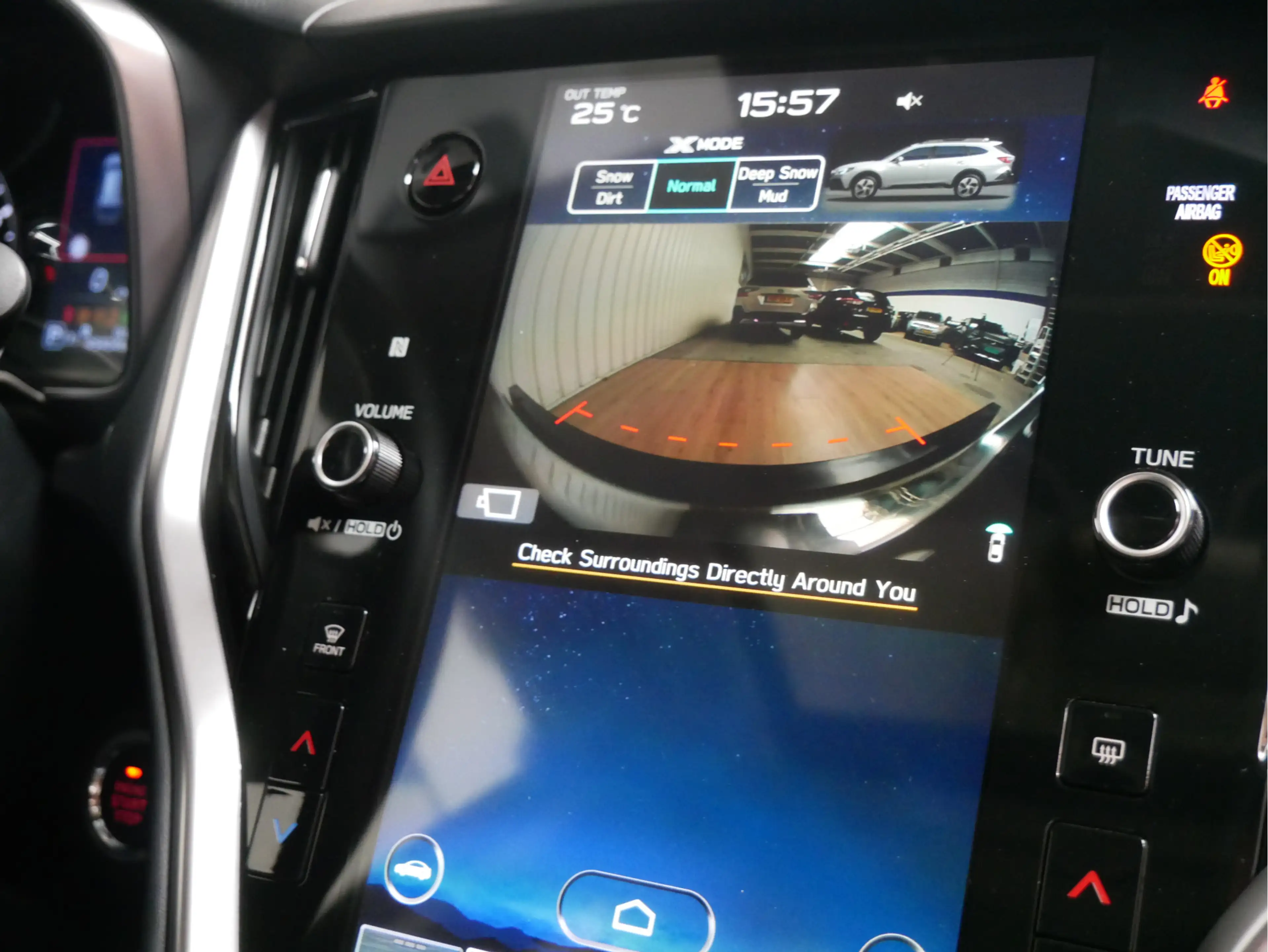 Subaru OUTBACK 2.5i Premium — photo 18