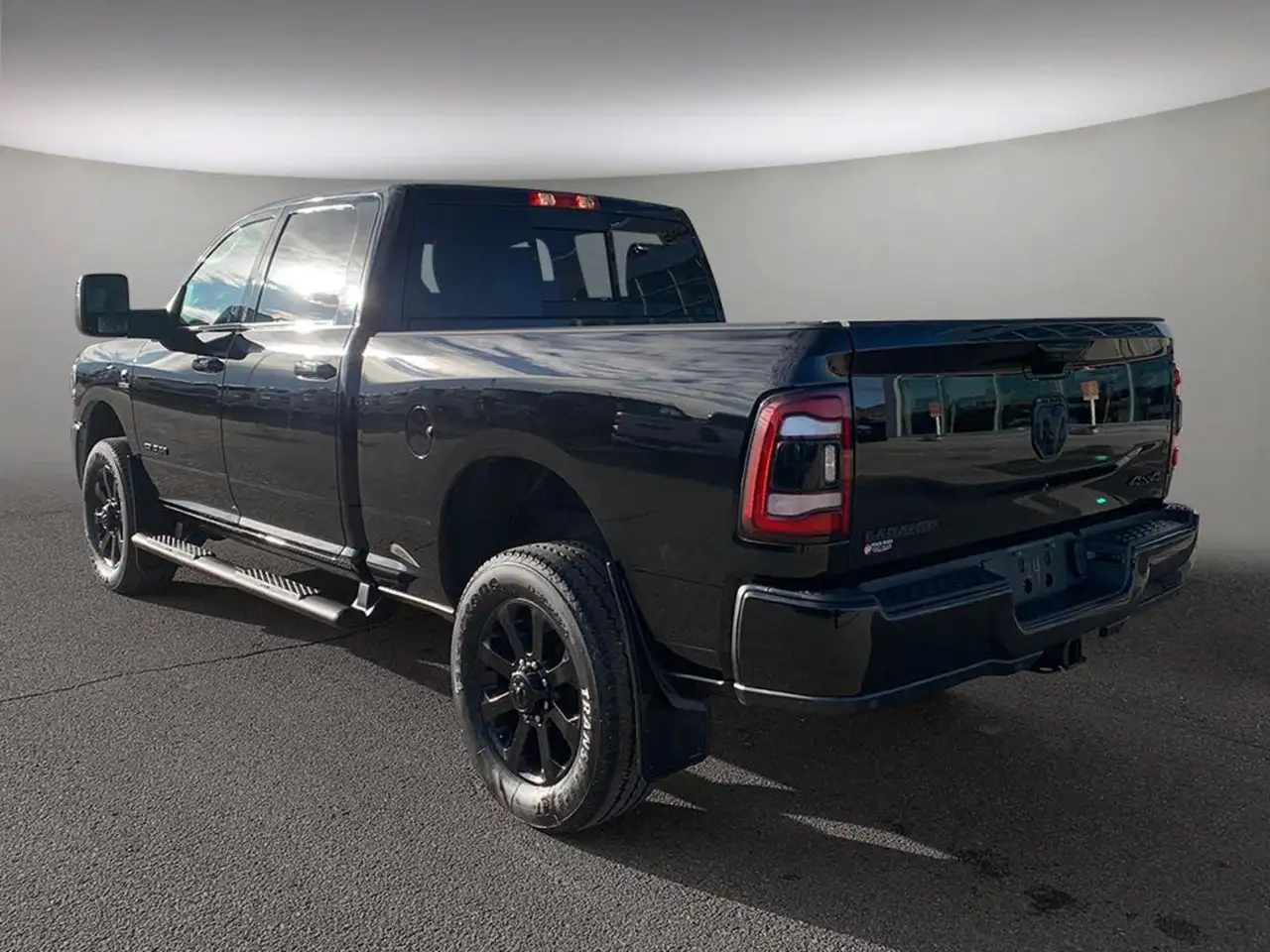 RAM 2500 снимка RAM 2500