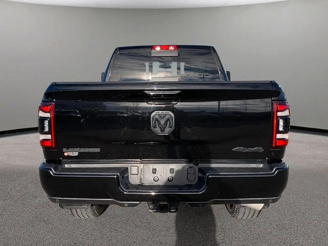 RAM 2500 снимка RAM 2500