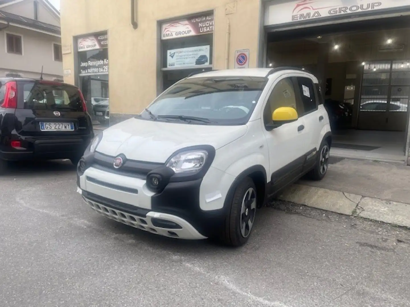 Fiat Panda 1.0 FireFly S&S Hybrid Pandina Wit - 2