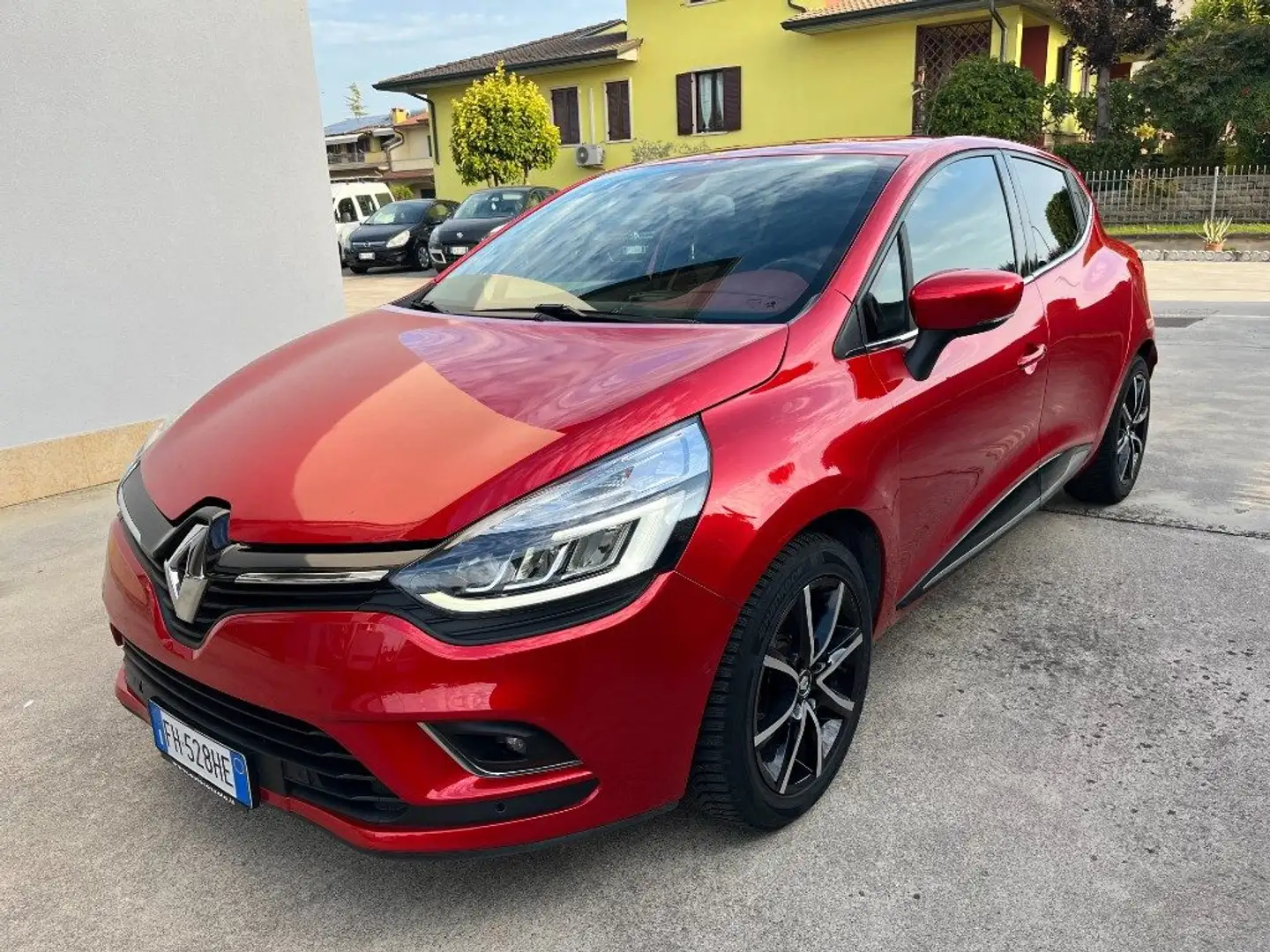 Renault Clio dCi 8V 90CV EDC Start&Stop 5 porte Energy Excite Rosso - 1
