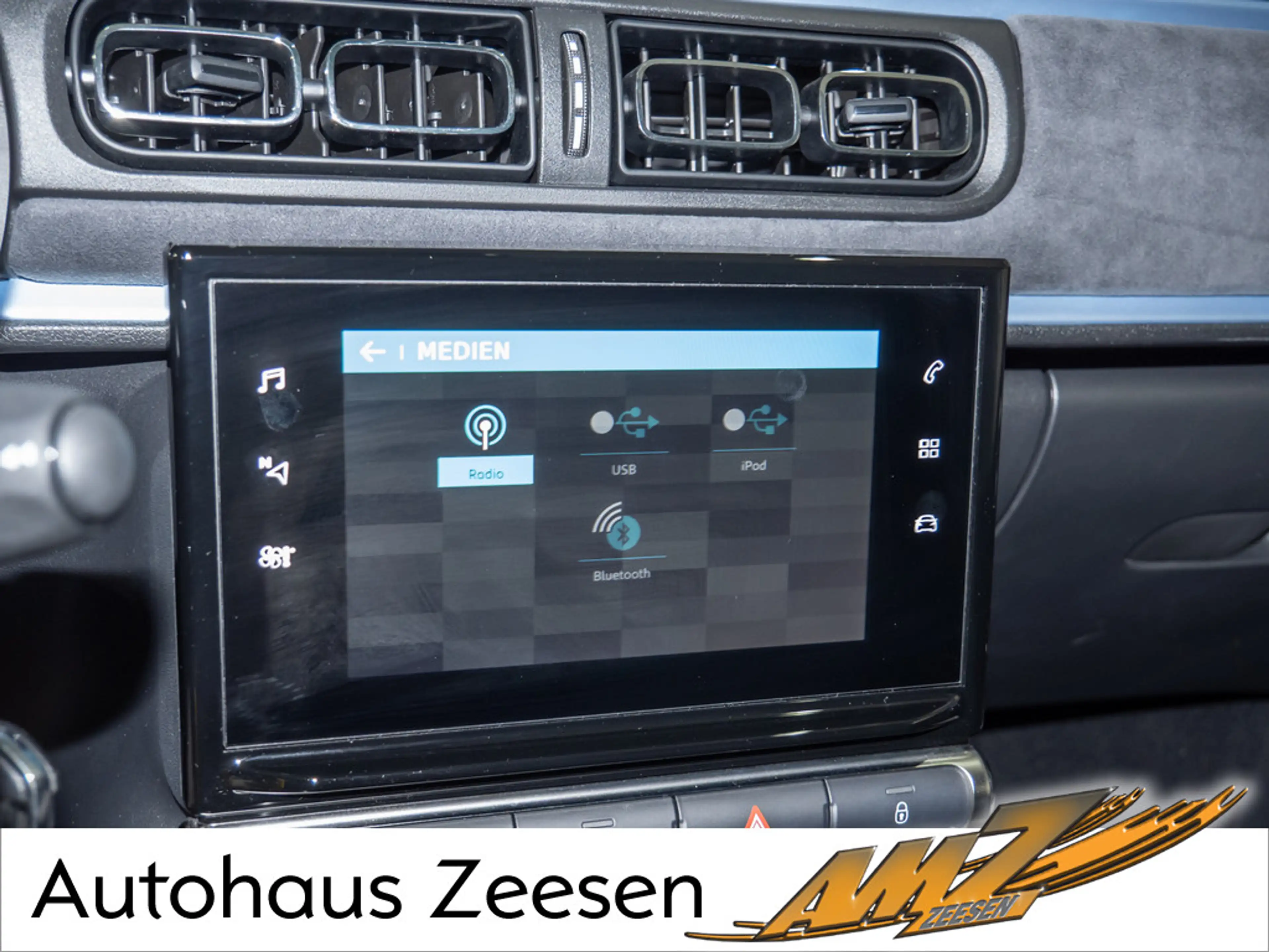 Citroen C3 PureTech 110 Elle SHZ NAVI KAMERA PDC LED — photo 10