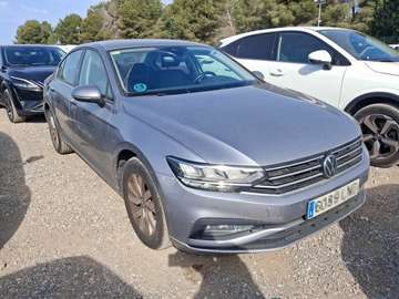 2.0 TDI 122 BUSINESS BERLINA