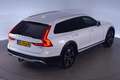 Volvo V90 2.0 D4 Pro Aut. [ Navi Camera Trekhaak BLIS ] Wit - thumbnail 15