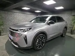 Peugeot 3008 1.2i Hybrid -145 - BV e-DCS6  Allure