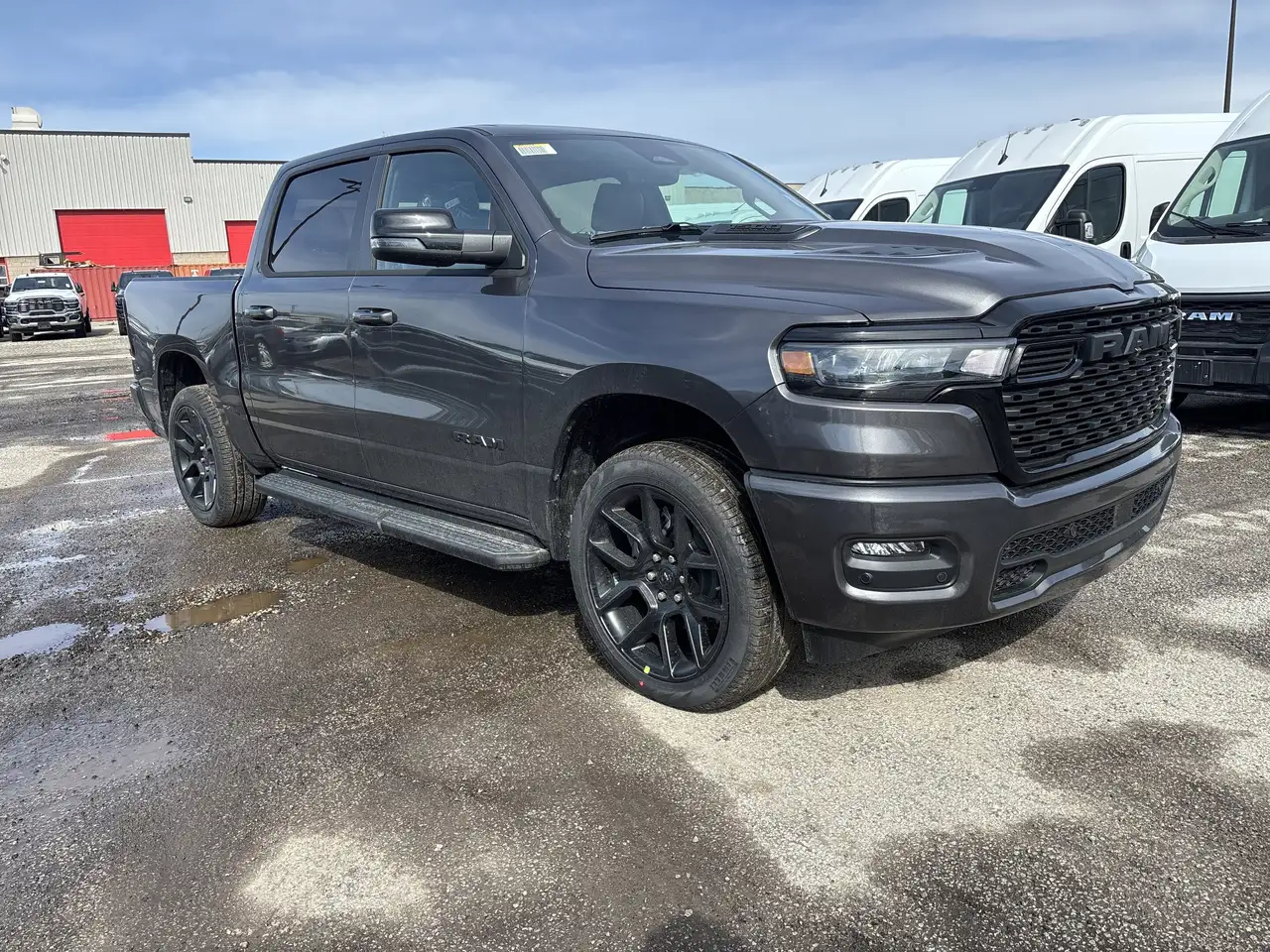 RAM 1500 снимка RAM 1500