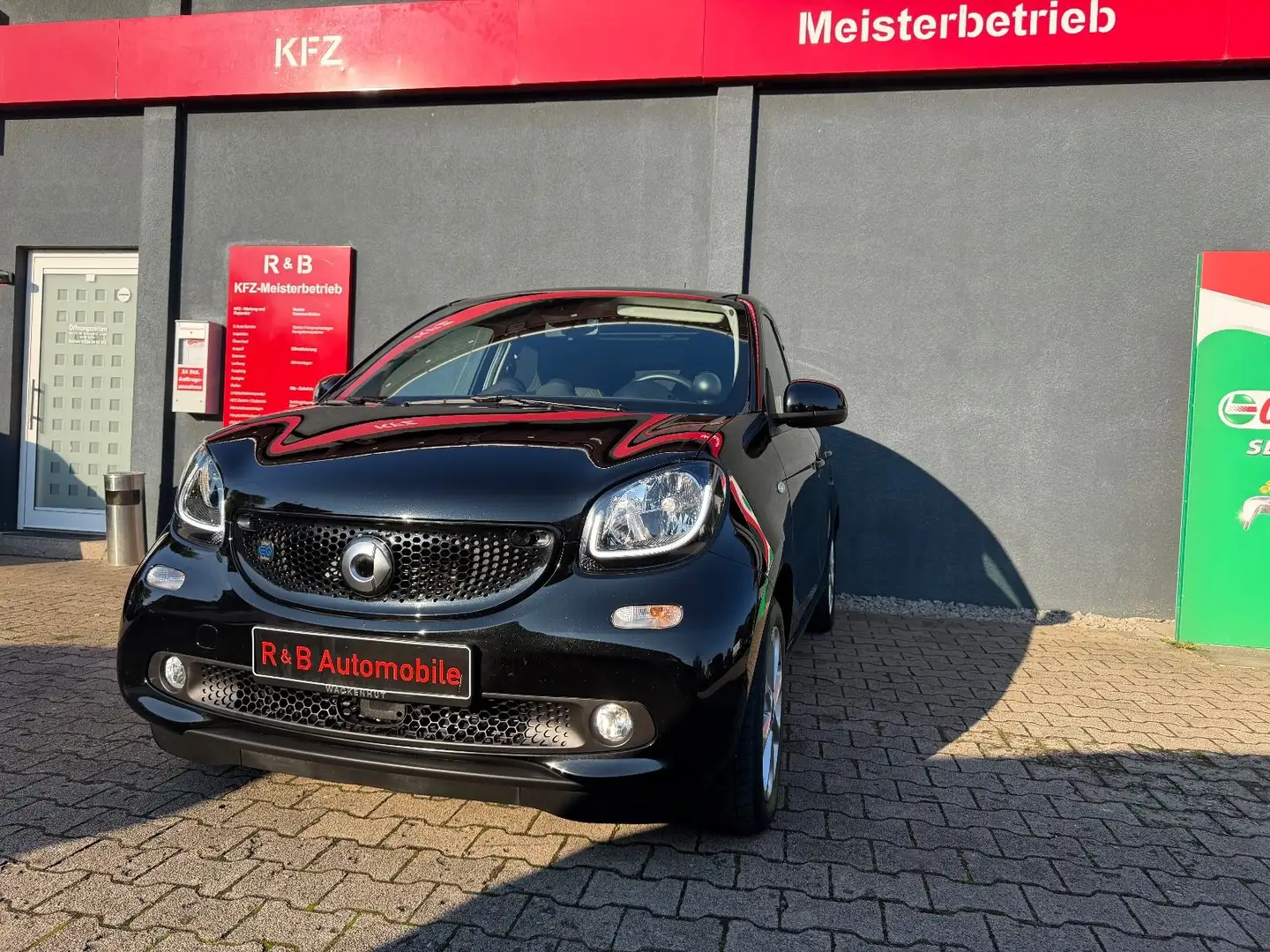 smart forFour forfour electric drive / EQ*Led*Fahrassi Schwarz - 1