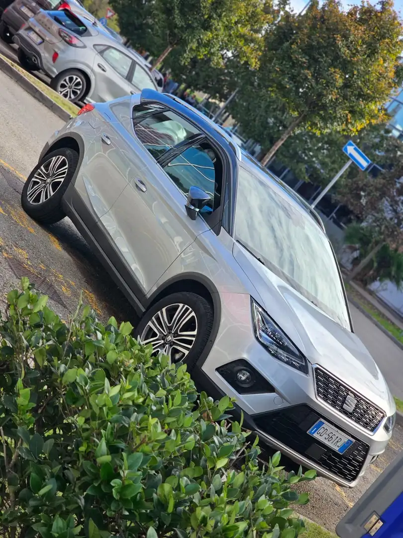 SEAT Arona 1.0 tgi Xcellence 90cv - 1
