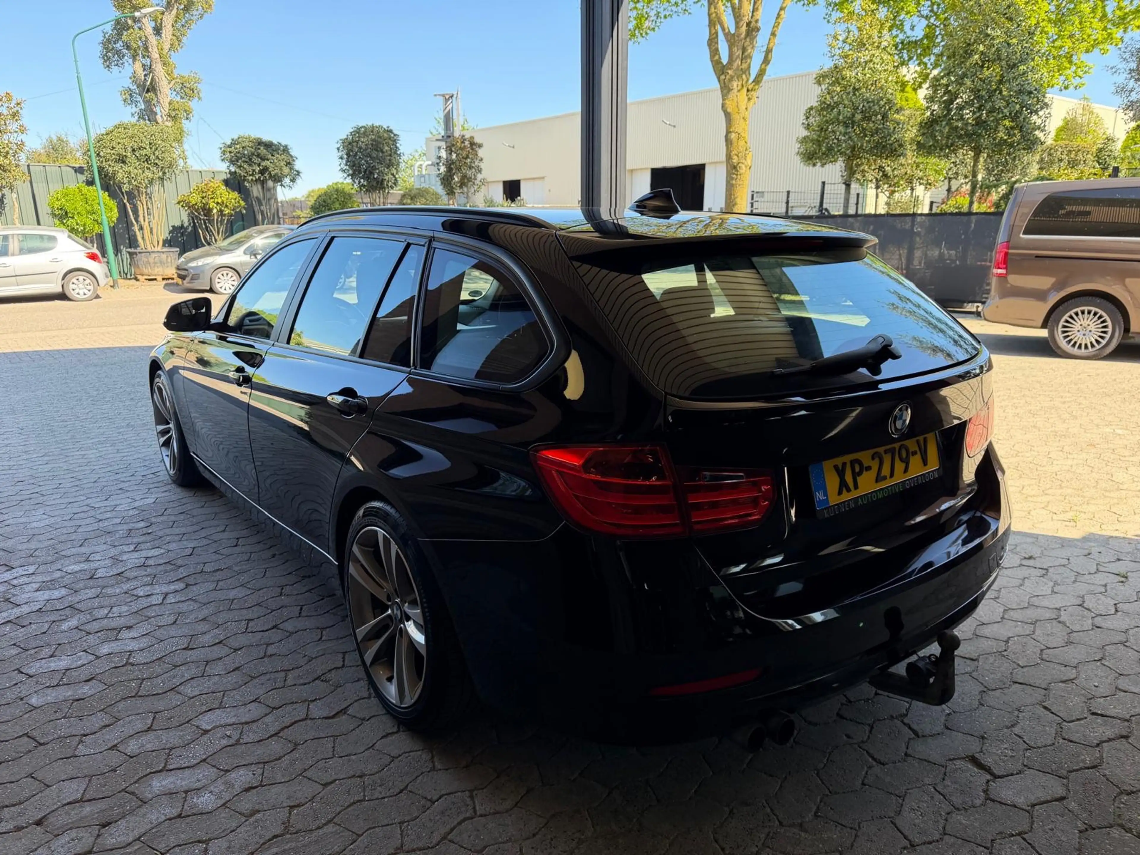 BMW 328 328i 2.0 Touring stoelverwarming trekhaak — photo 9