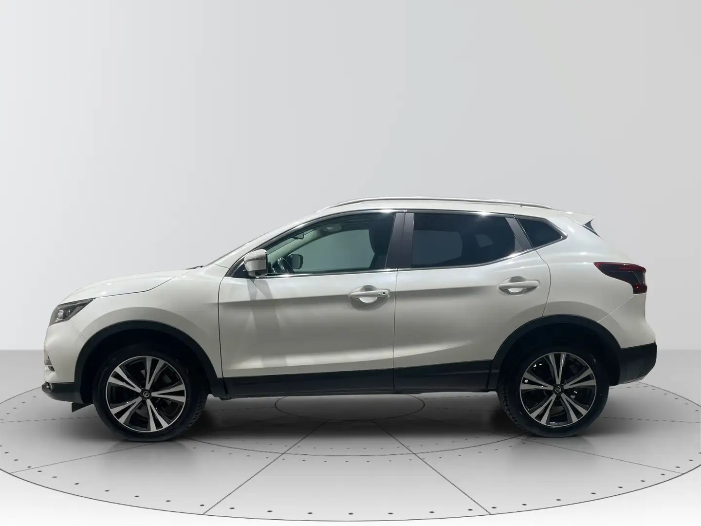 Nissan Qashqai 2ª serie - Qashqai 1.5 dCi 115 CV N-Connecta Bianco - 2
