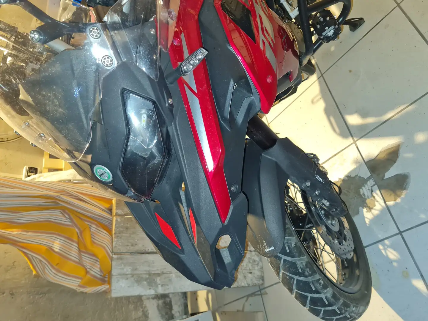 Benelli TRK 502 502X Roşu - 2