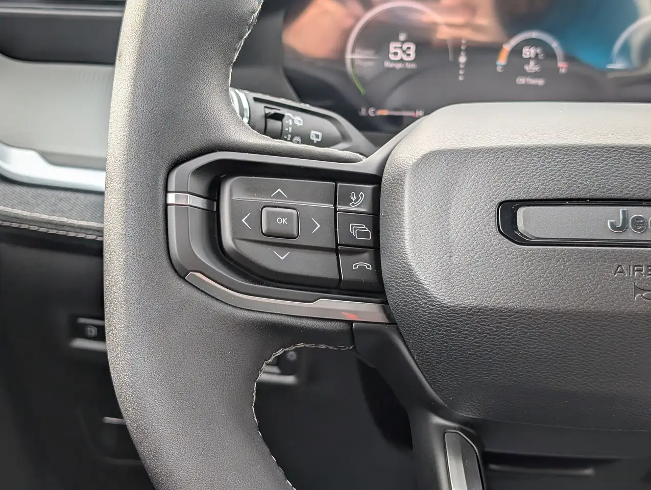 Jeep Cherokee снимка Jeep Cherokee