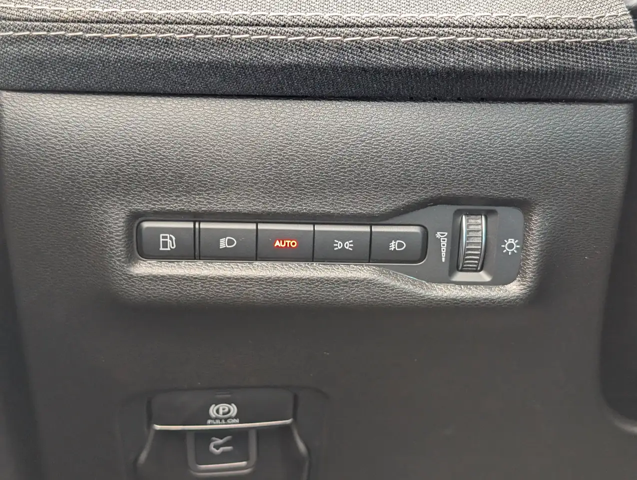Jeep Cherokee снимка Jeep Cherokee