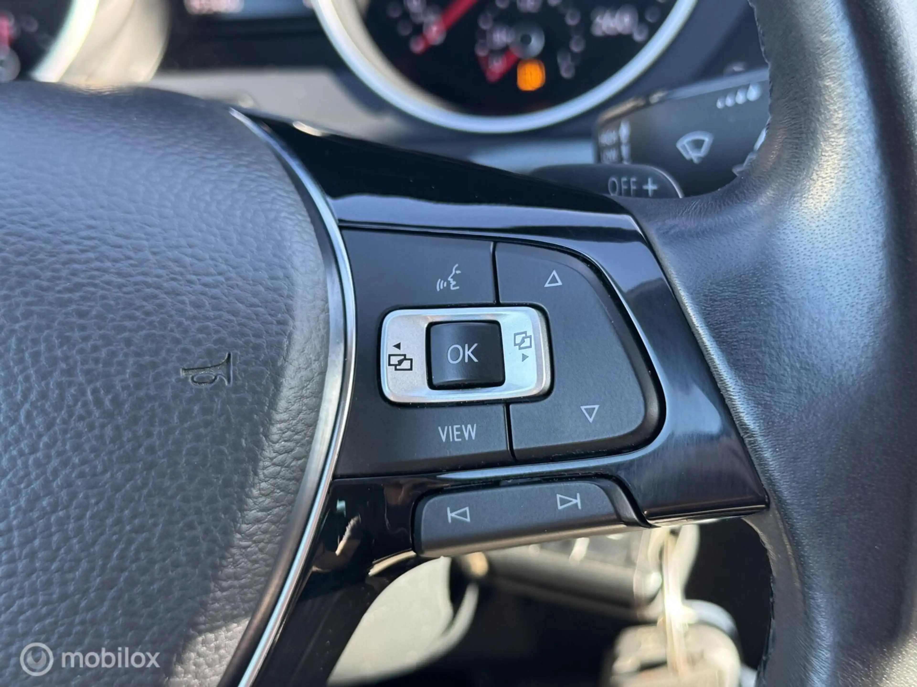 Volkswagen Tiguan 1.5 TSI ACT Comfortline — photo 24