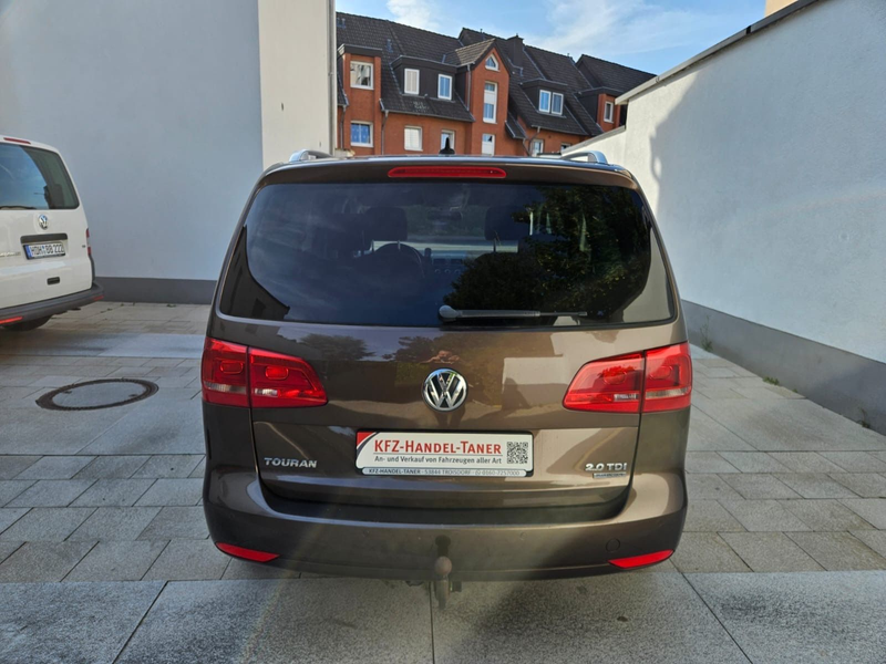 Volkswagen Touran Life BMT — photo 7