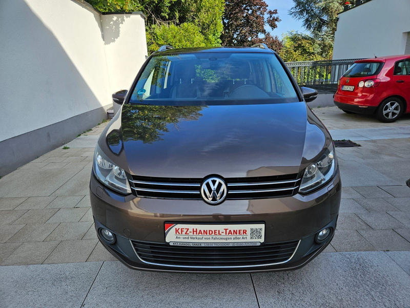 Volkswagen Touran Life BMT — photo 3