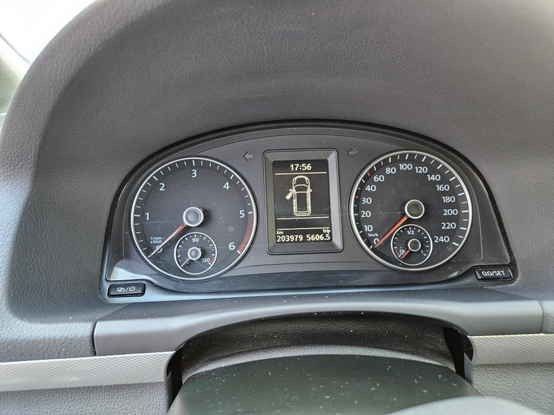 Volkswagen Touran Life BMT — photo 15
