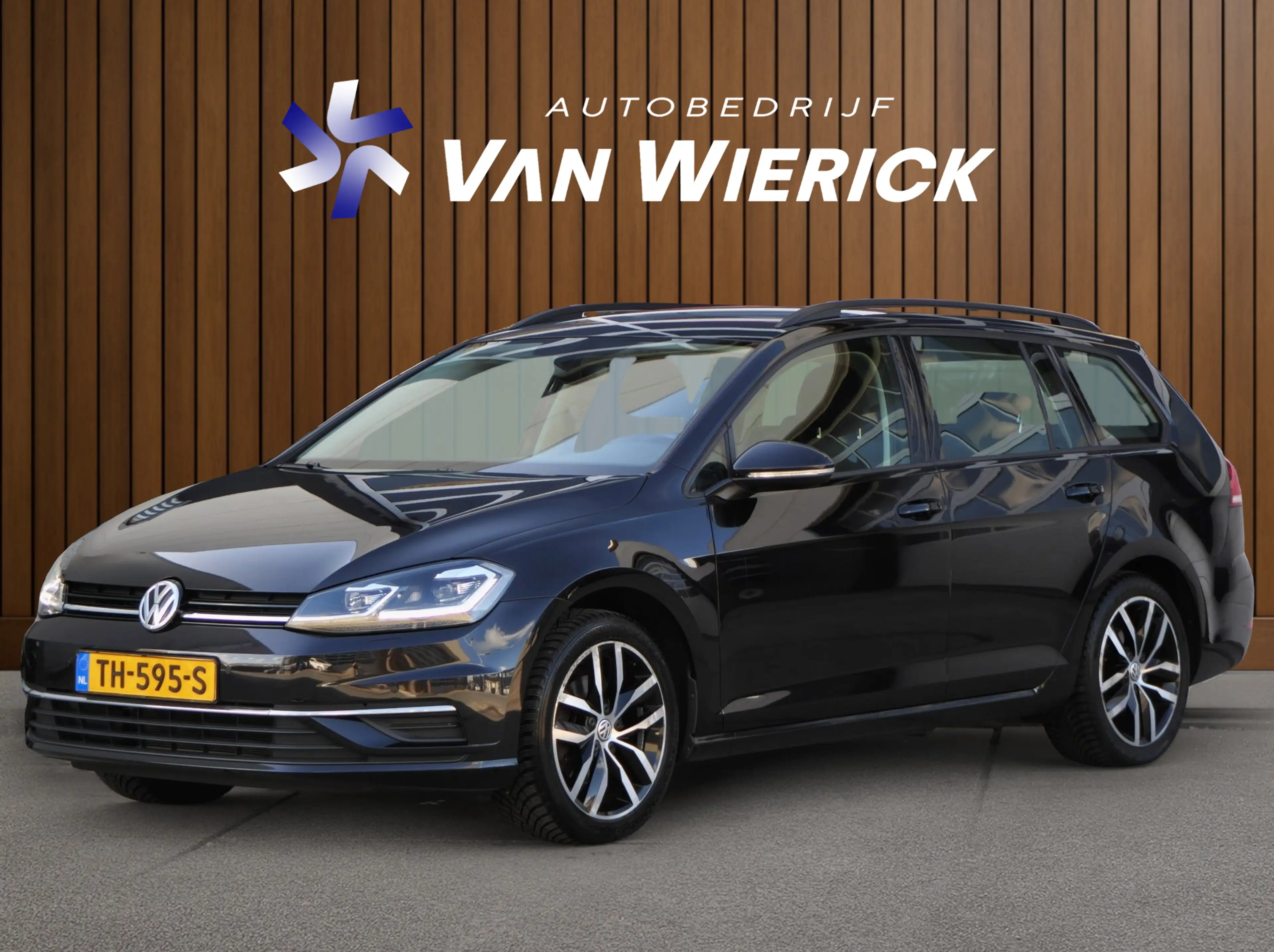 Volkswagen Golf Variant 1.4 TSI Business 125PK | LED | Parkeersensoren v/a