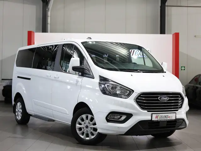 Ford Tourneo Custom 320 L2 TITANIUM SHUTTLE 9 SITZER