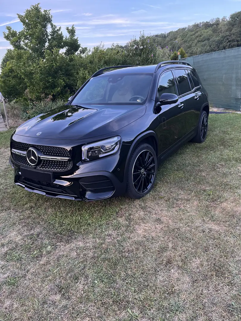 Mercedes-Benz GLB 250 GLB 250 4Matic (247.647) Schwarz - 1