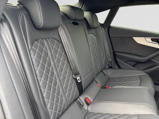 Audi A5 view 15