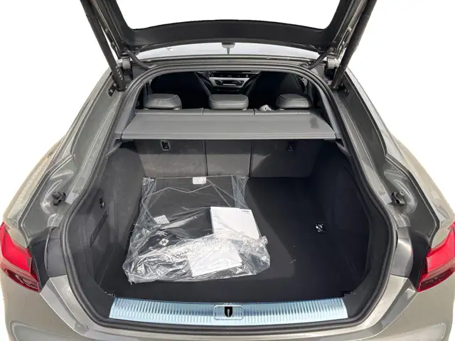 Audi A5 view 17