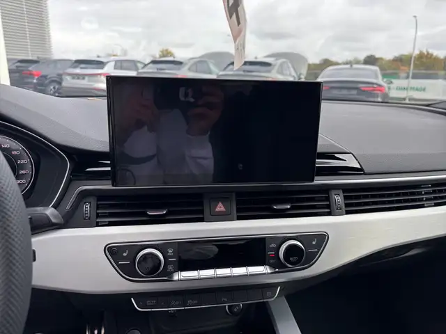 Audi A5 view 11