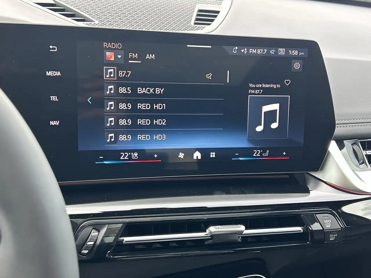 BMW X1 снимка BMW X1