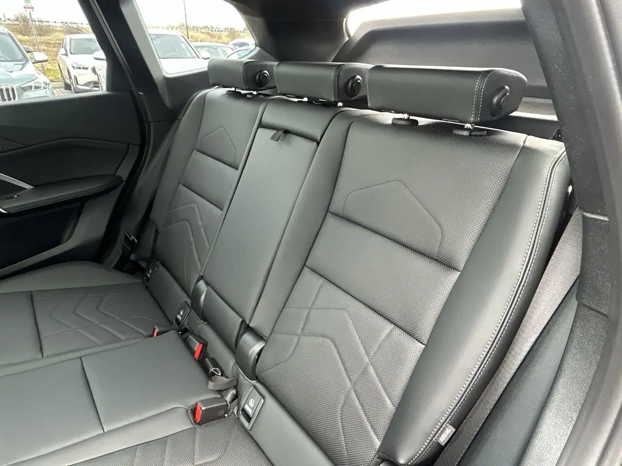 BMW X1 снимка BMW X1