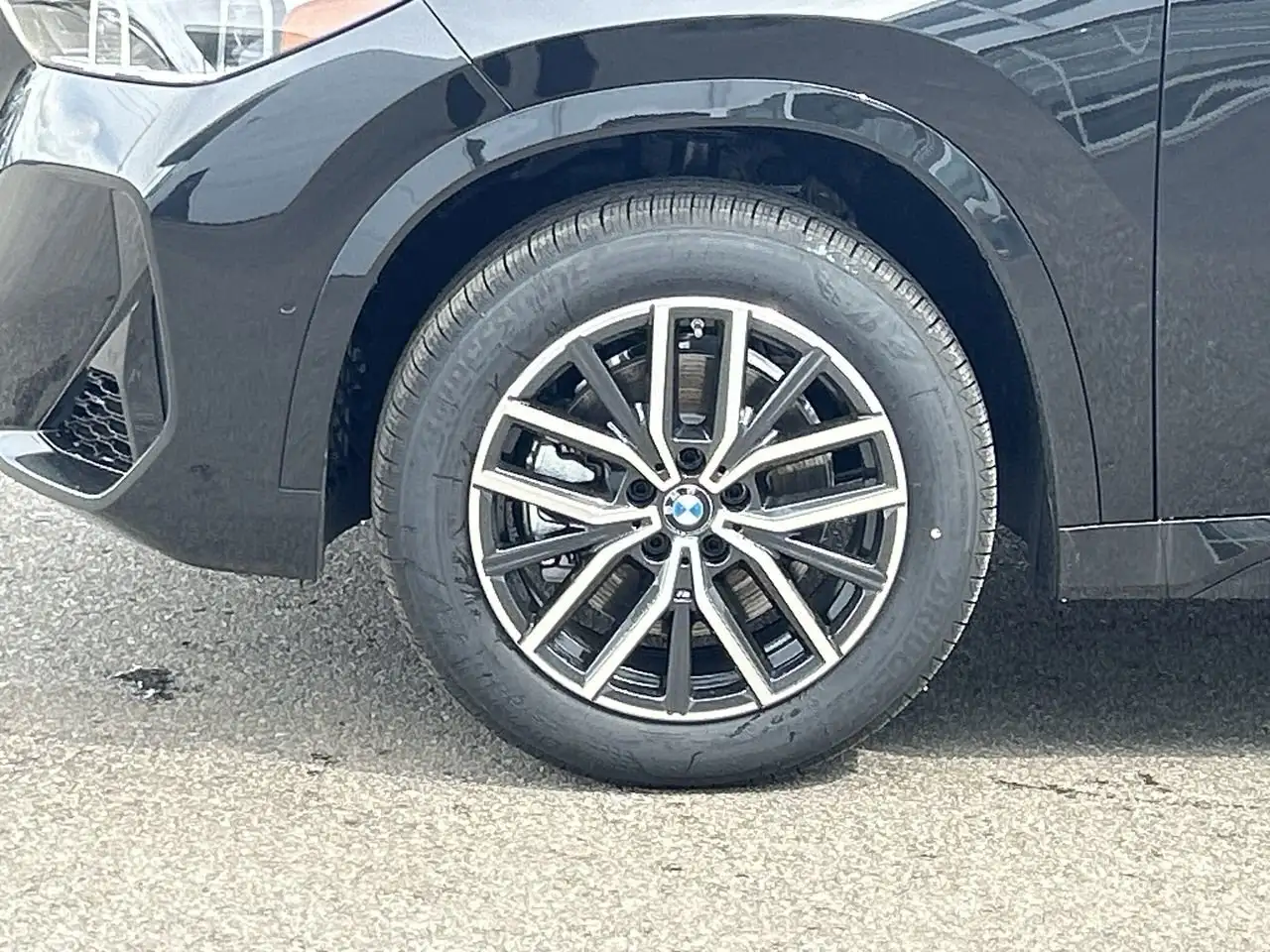 BMW X1 снимка BMW X1