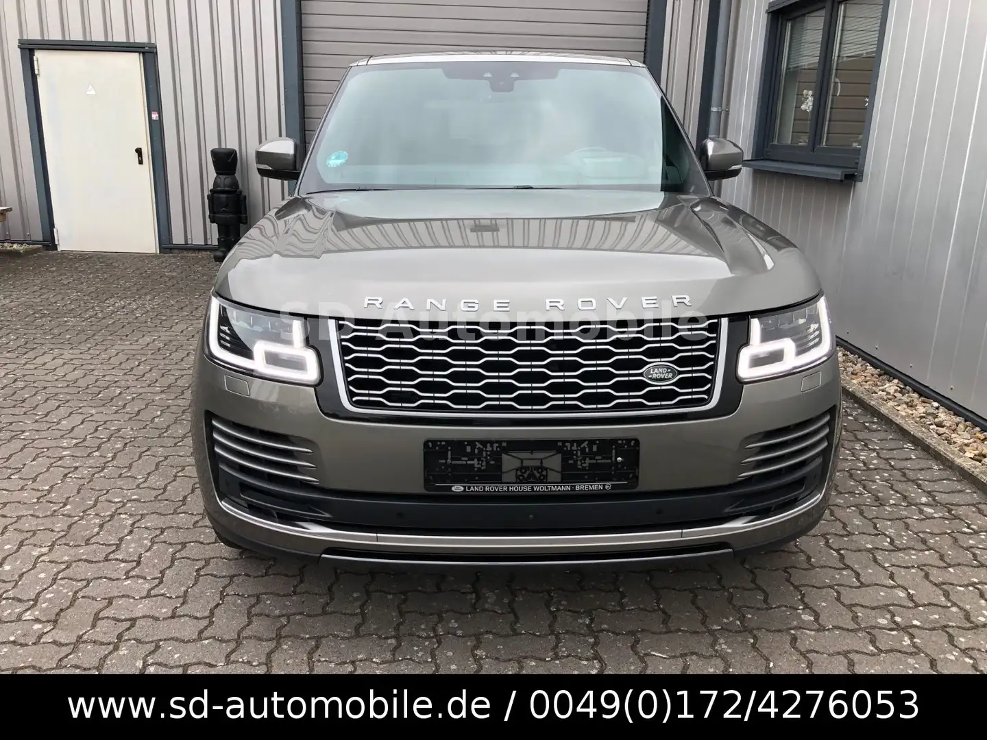 Land Rover Range Rover Vogue 3,0 SDV6 HEAD-UP+SOFT-CLOSE Silber - 2
