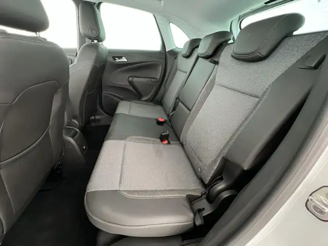 Opel Crossland view 8