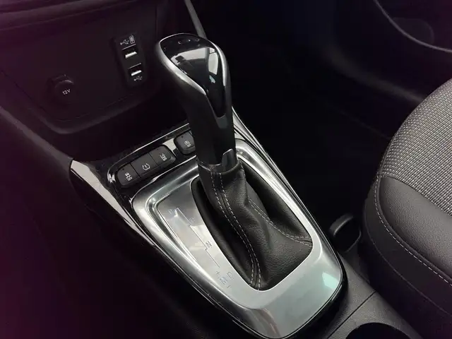 Opel Crossland view 13