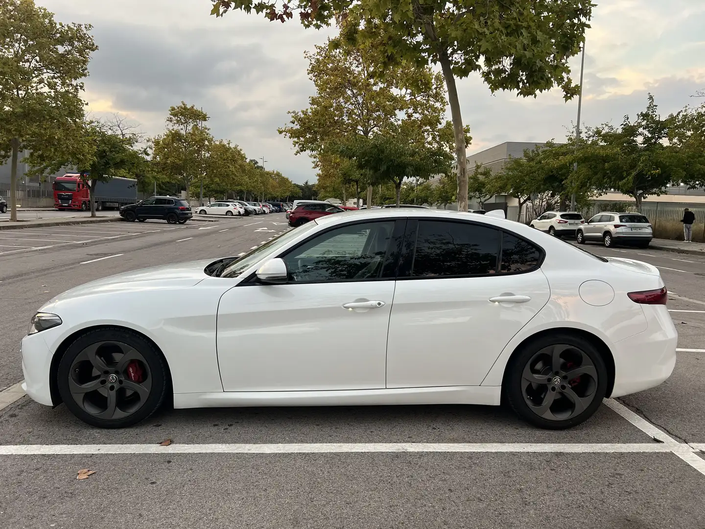 Alfa Romeo Giulia 2.2 Diesel AT8 Advanced Efficiency Super Blanco - 2