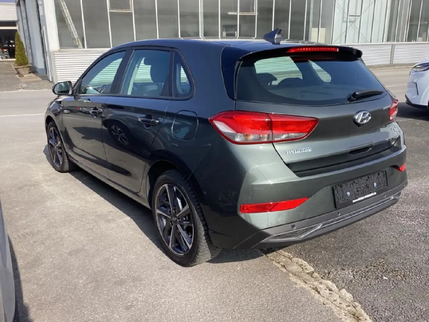 Hyundai i30 Trend Mild-Hybrid, 5 Jahre Garantie Gris - 2