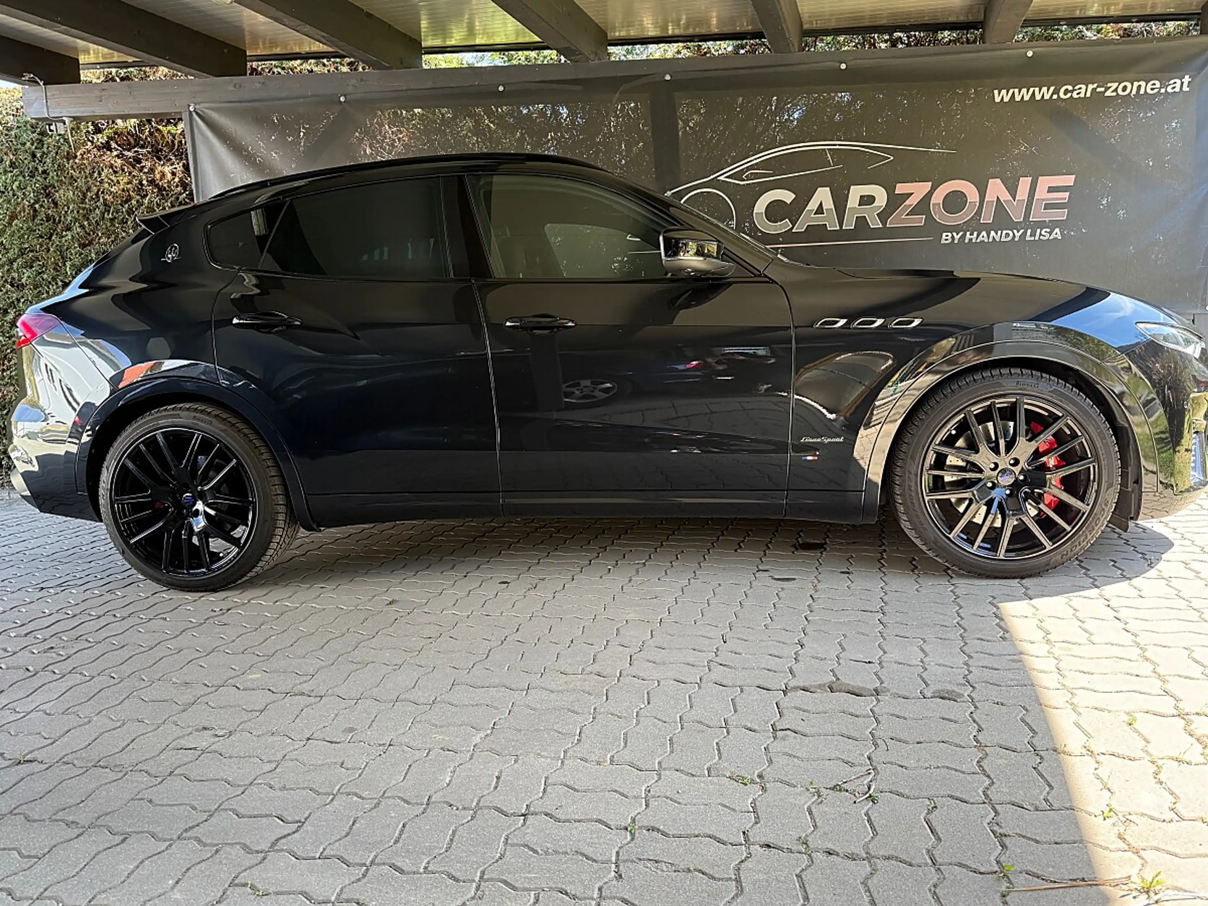 Maserati Levante S Q4 GranSport *Nerissimo*Vollausstattung* — photo 6