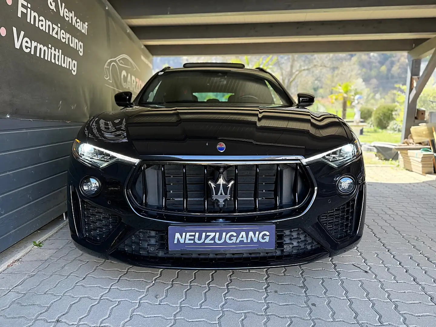 Maserati Levante S Q4 GranSport *Nerissimo*Vollausstattung* Schwarz - 2