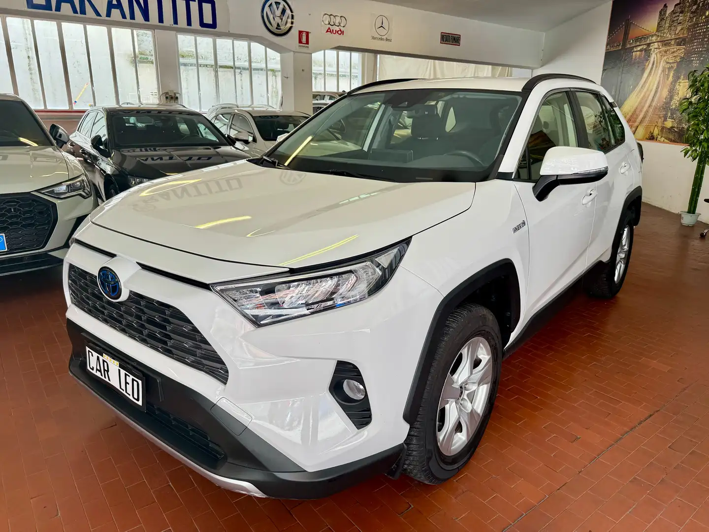 Toyota RAV 4 Rav4 2.5 vvt-ie h Business 2wd 218cv e-cvt Blanc - 1