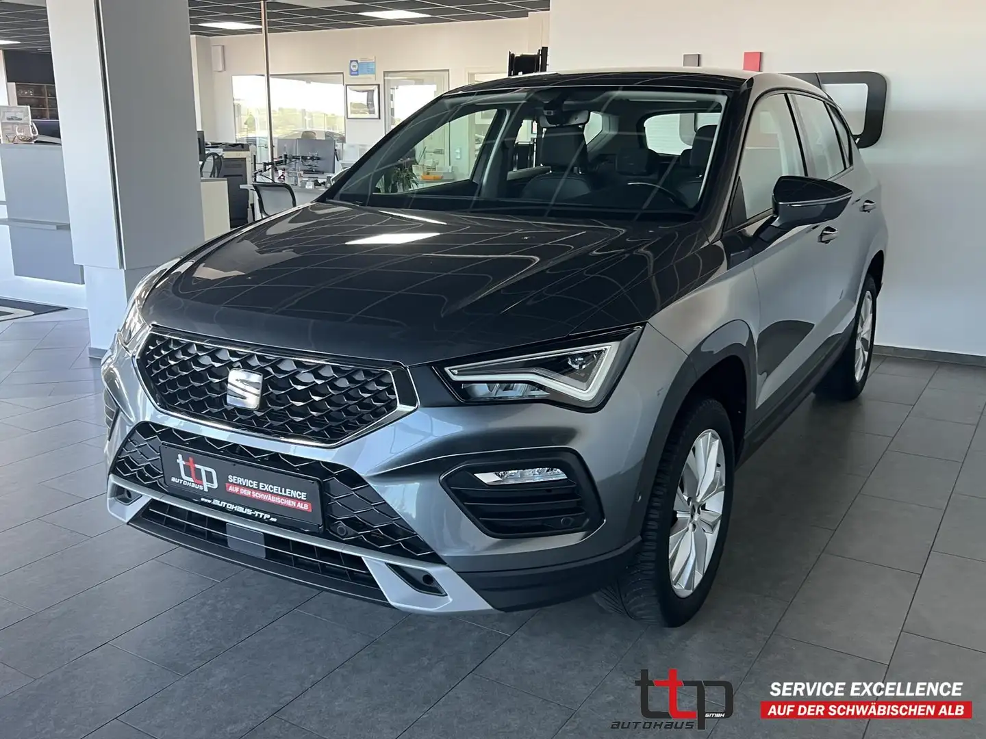 SEAT Ateca 1.5 TSI Style LED BeatsAudio R.Kamera Gris - 1